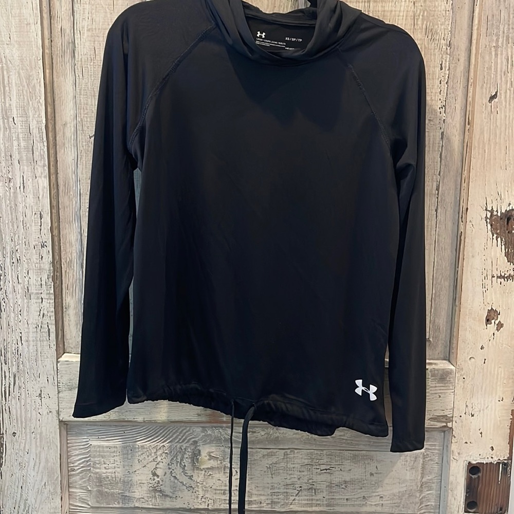 Underarmour XS Heatgear hoodie